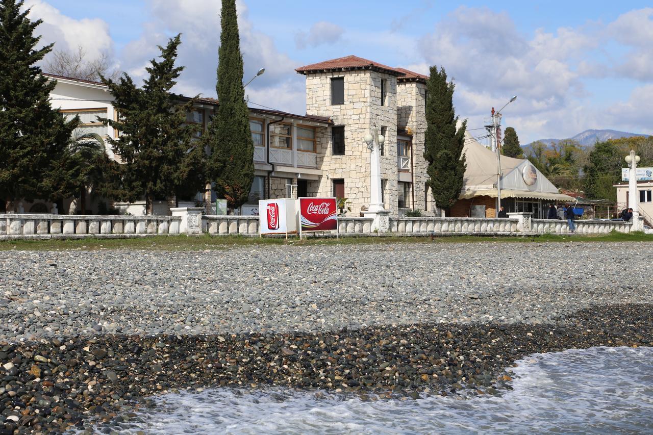 Dem Hotel Sochumi Exterior foto